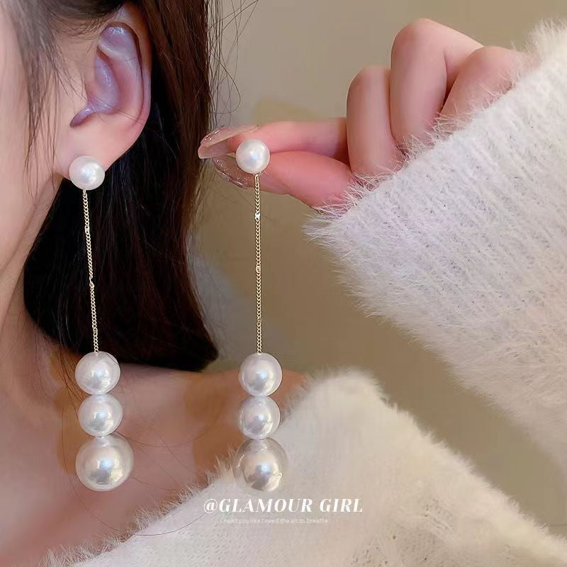 Female Eye-catching Long Temperament Unique Fashion Earrings