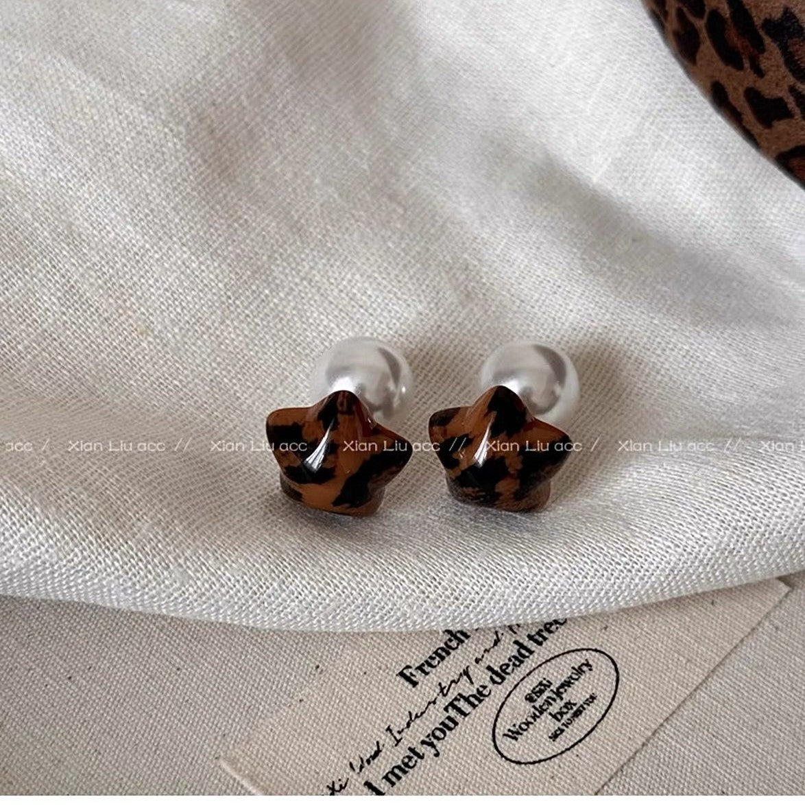 Leopard Printed Pearl One Pair Two Wearing Style Earrings