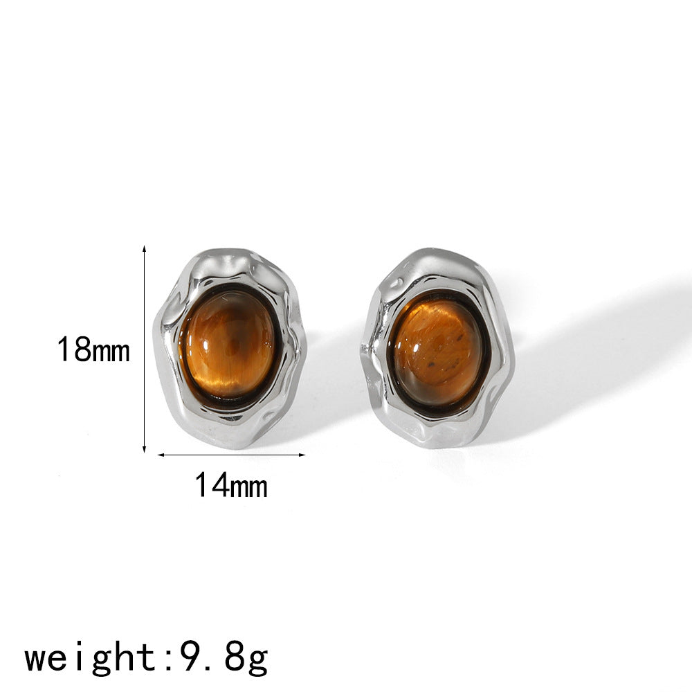 Women's Retro Gold Titanium Steel Light Luxury Earrings