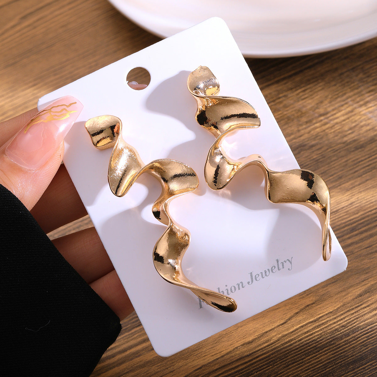 Geometric Warping Personalized Cold Style Hundred Earrings