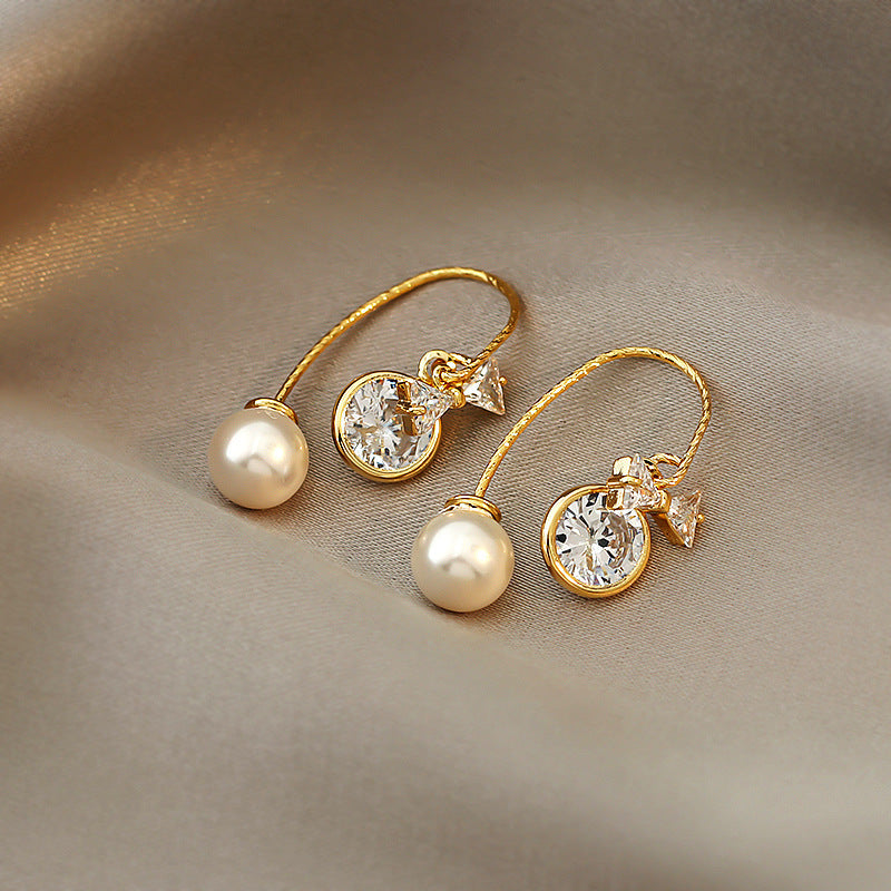 Women's Sier Pin Pearl High-grade Temperament Entry Earrings