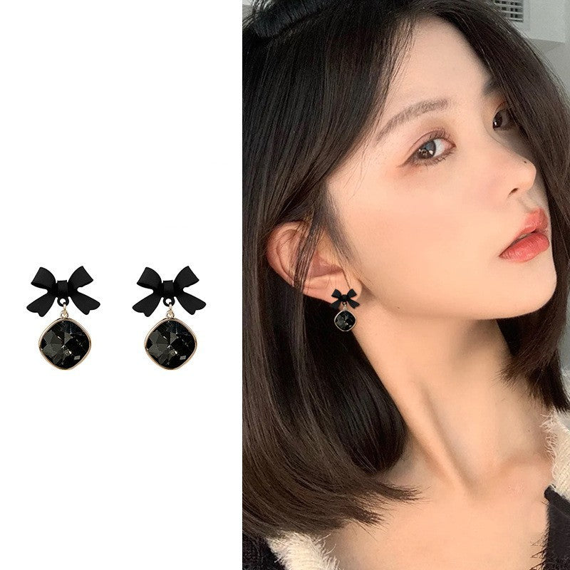 Needle Retro Black Bow Flower French Style Rhinestone Earrings