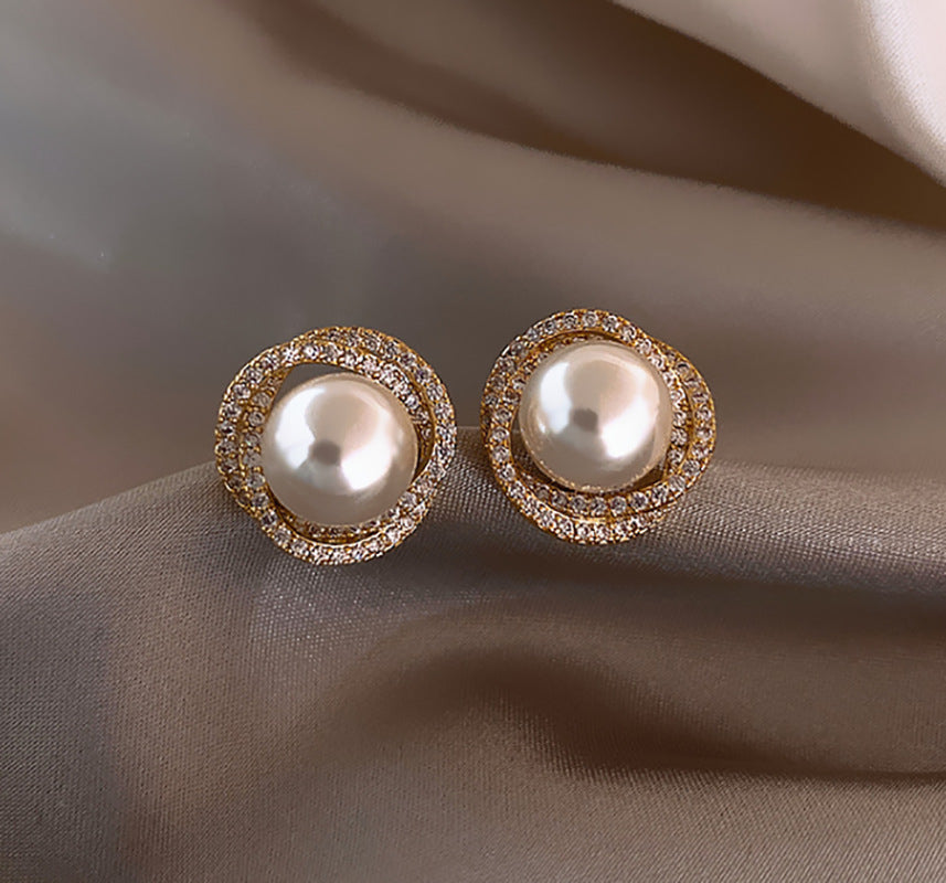 Women's Sier Pin Pearl High-grade Temperament Entry Earrings