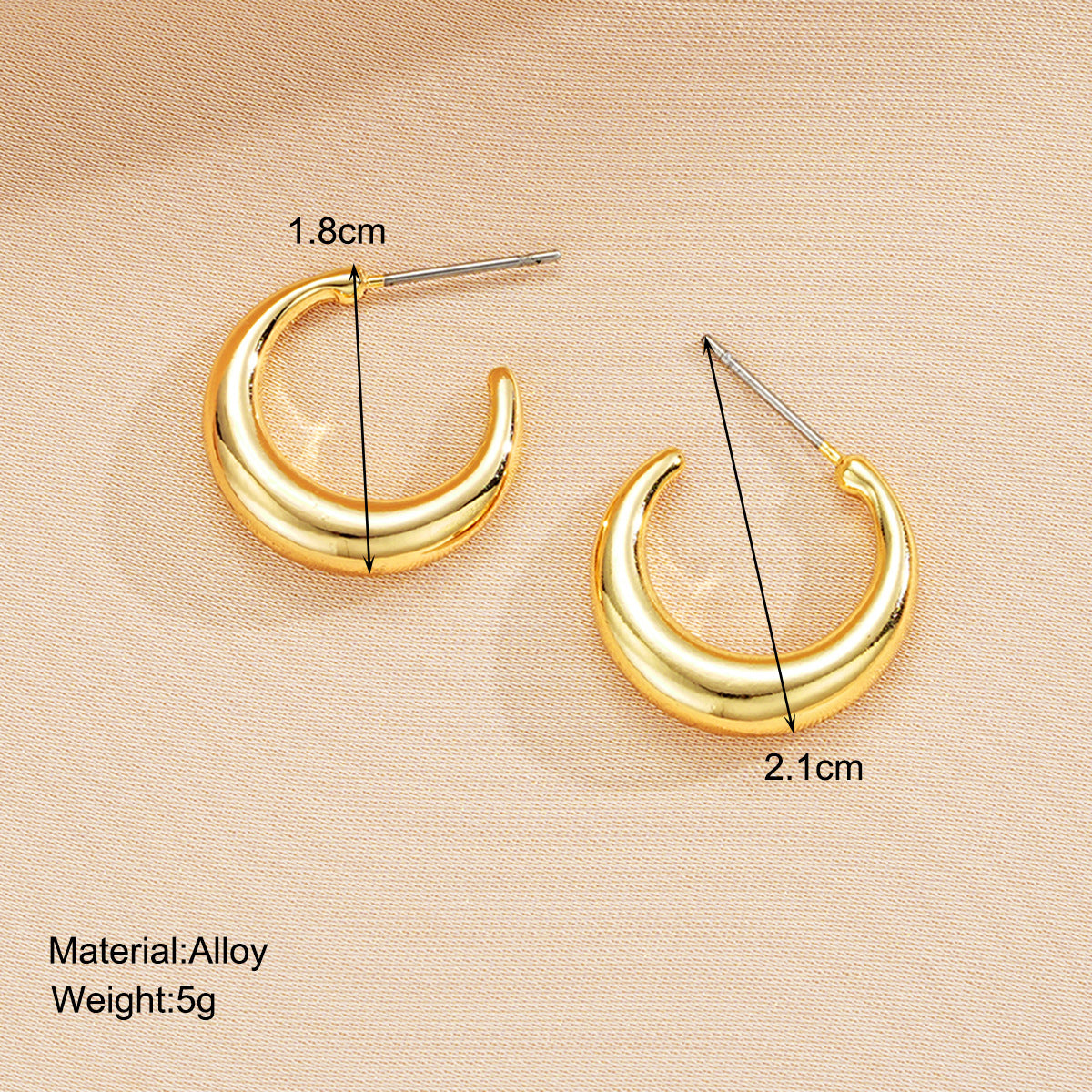 Exaggerated Hollow Ear Geometric Shaped Clip Earrings