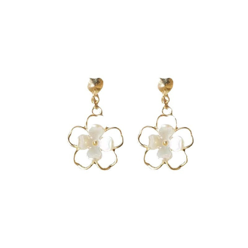 Style Vintage Little Fresh Flower Small Versatile Earrings