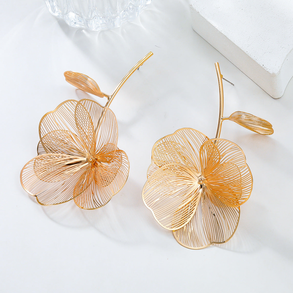 Women's Summer Alloy Flower Exaggerated Metal Texture Earrings